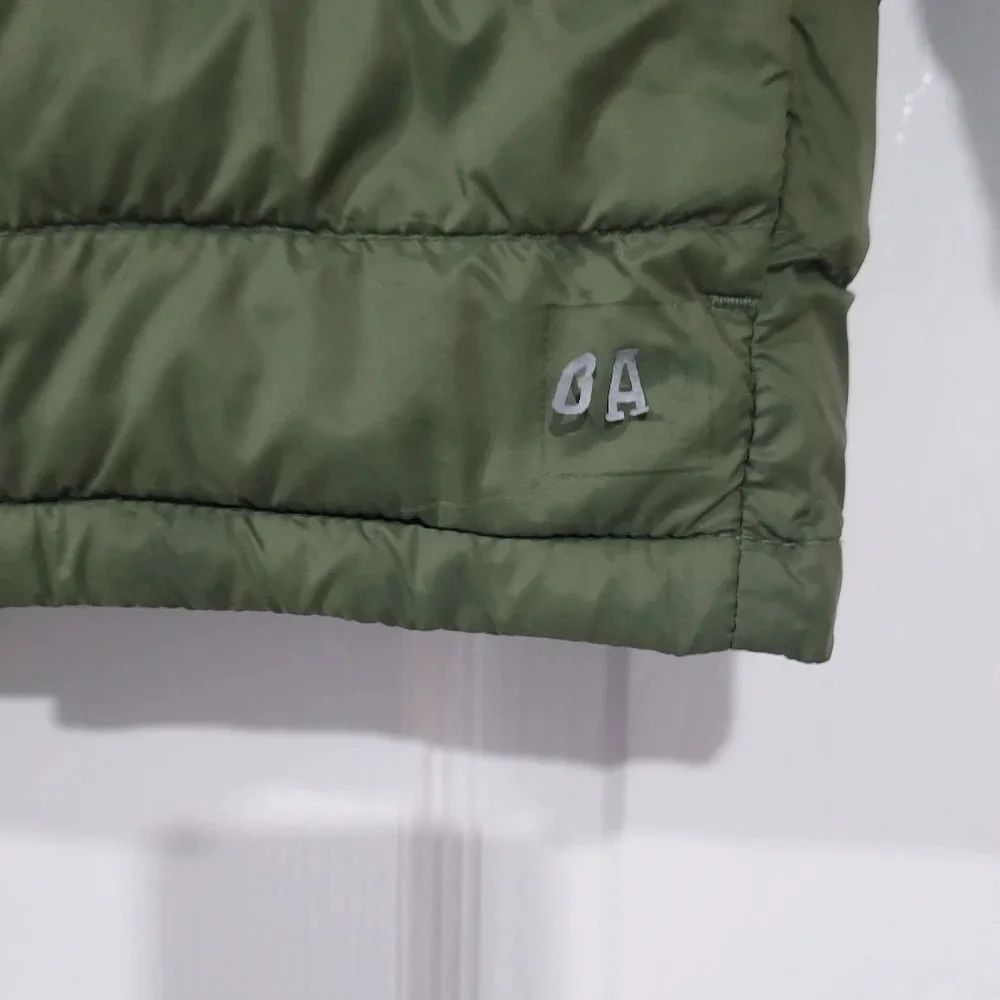 Baby Gap Desert Cactus 3D Upcycled Lightweight Puffer Jacket in Size 2T Years